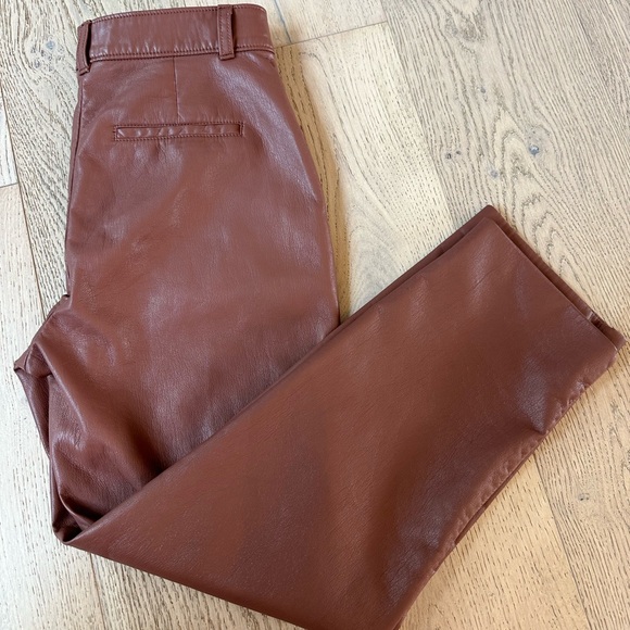 Aritiza (Babaton) Faux Leather Straight Cropped Leg Pants Size